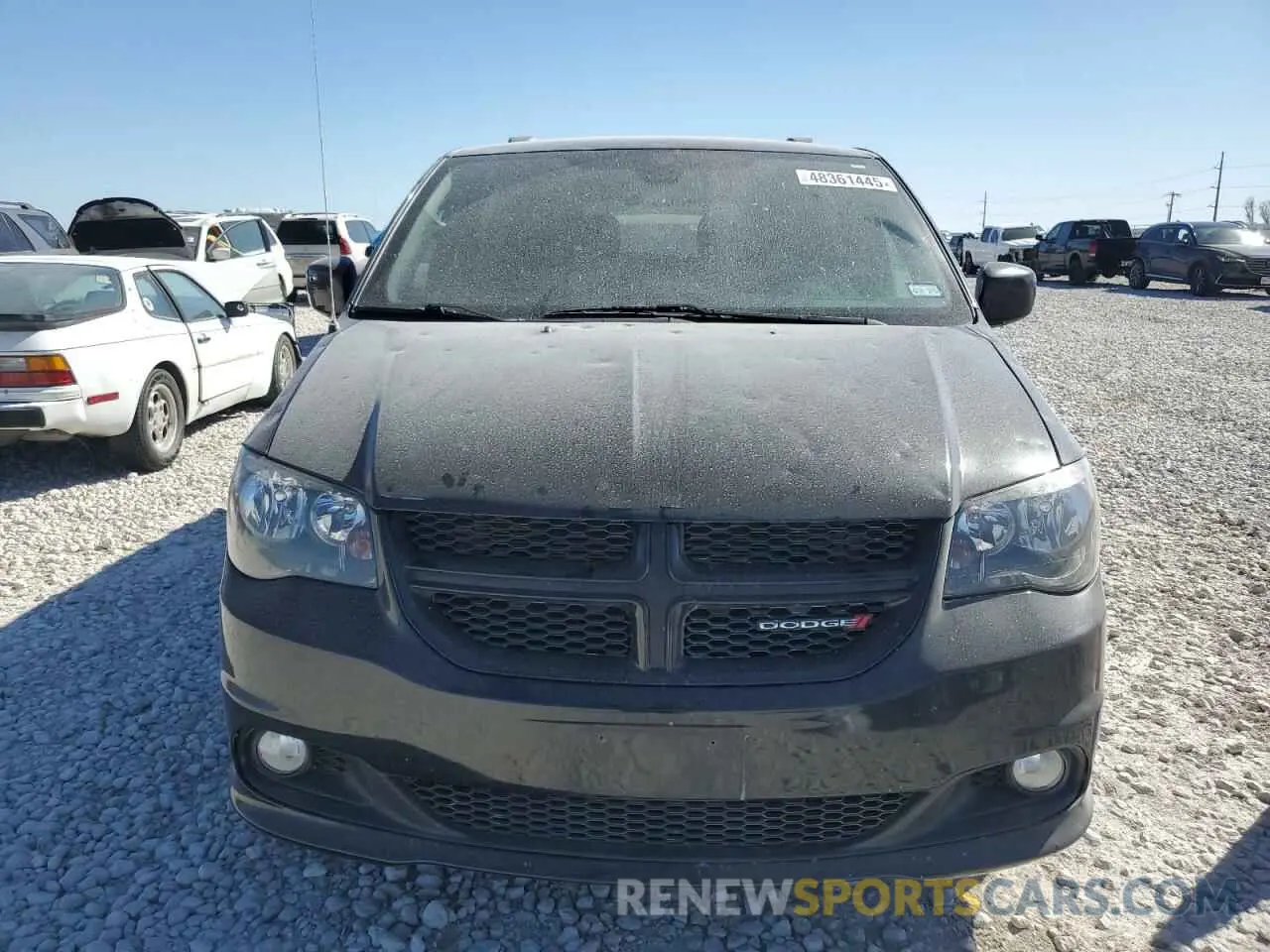 5 fotografías del automóvil dañado 2C4RDGEG2KR694788 DODGE CARAVAN 2019