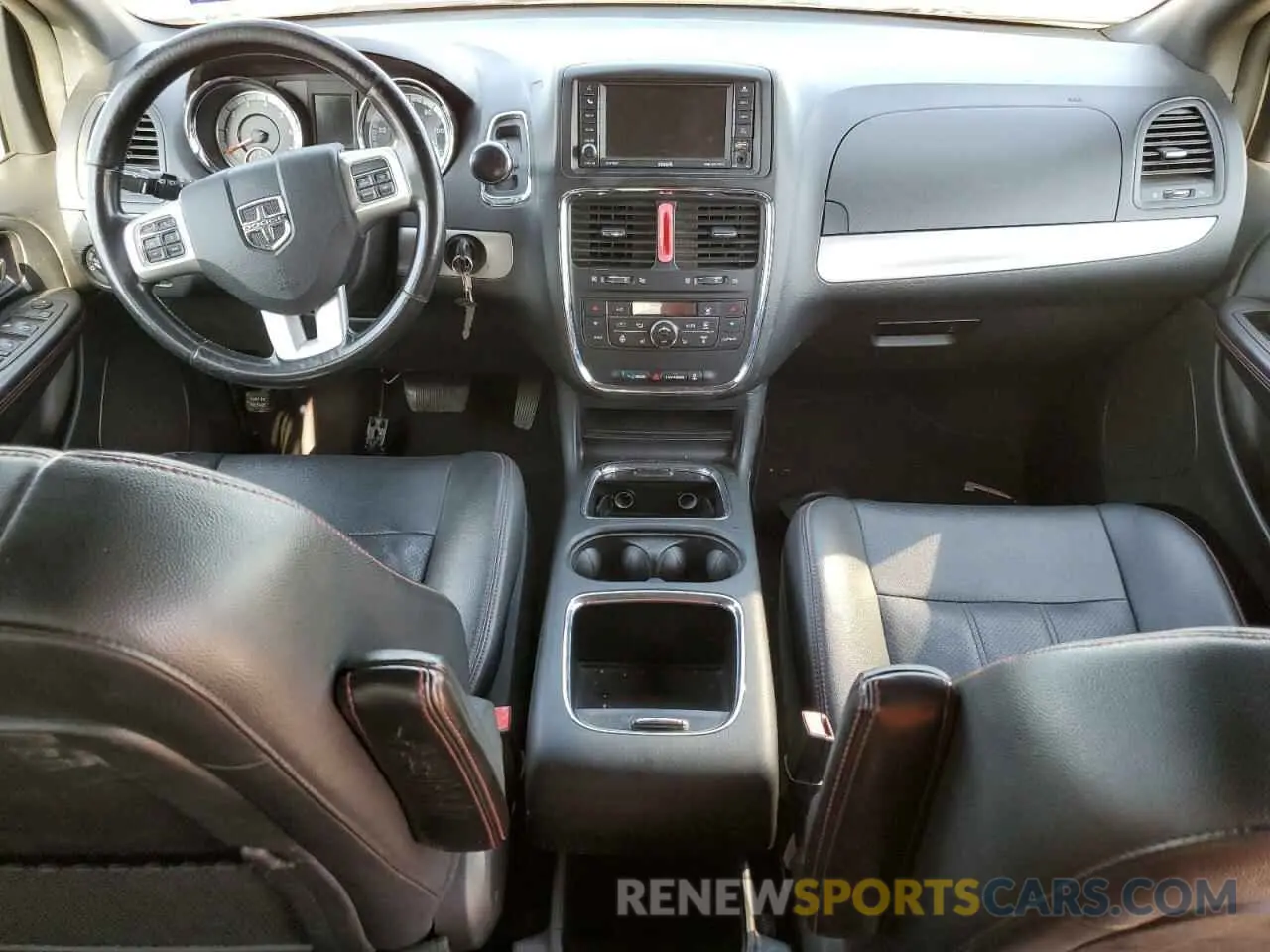 8 fotografías del automóvil dañado 2C4RDGEG2KR764547 DODGE CARAVAN 2019