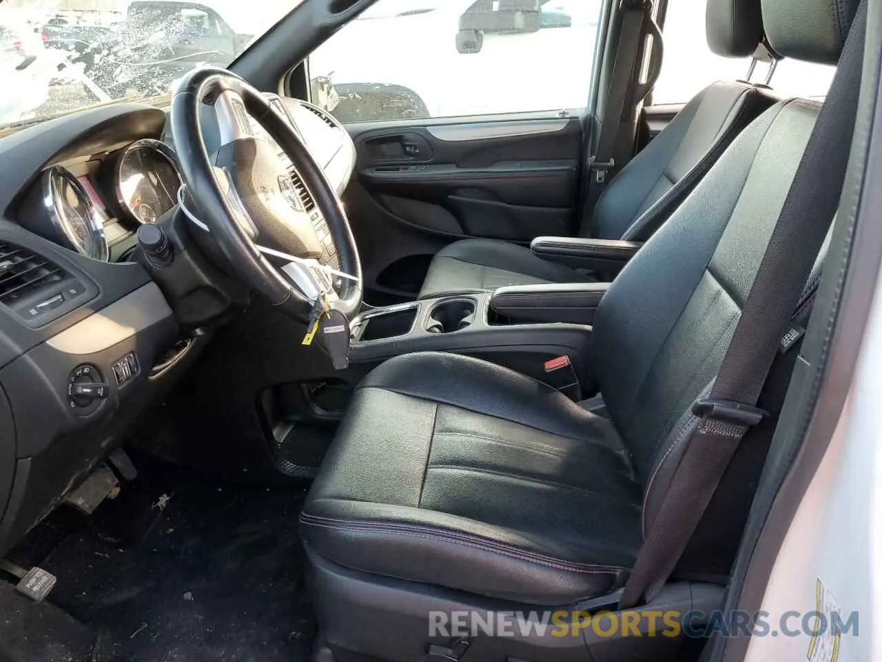 7 fotografías del automóvil dañado 2C4RDGEG3KR517019 DODGE CARAVAN 2019