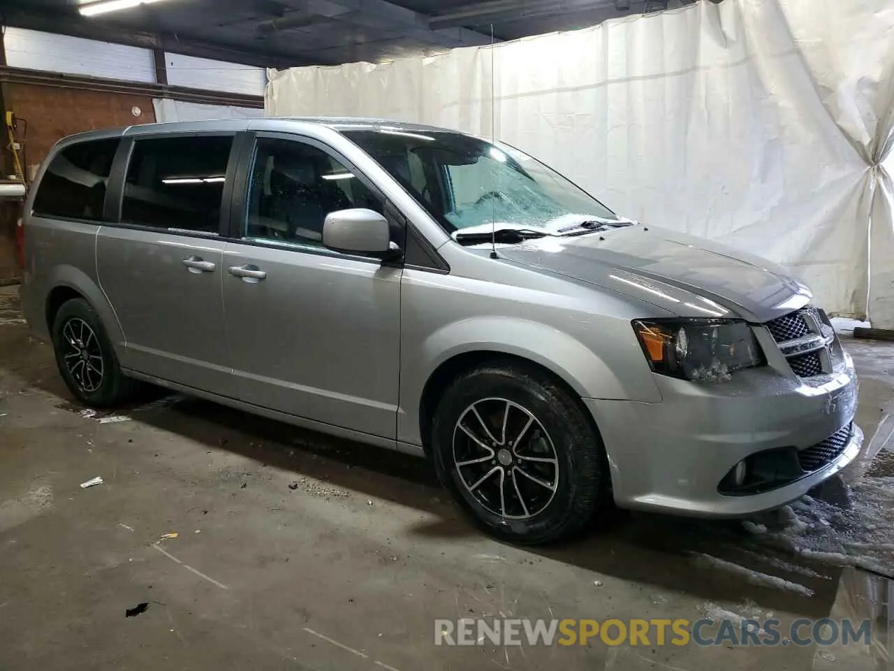 4 fotografías del automóvil dañado 2C4RDGEG3KR529493 DODGE CARAVAN 2019