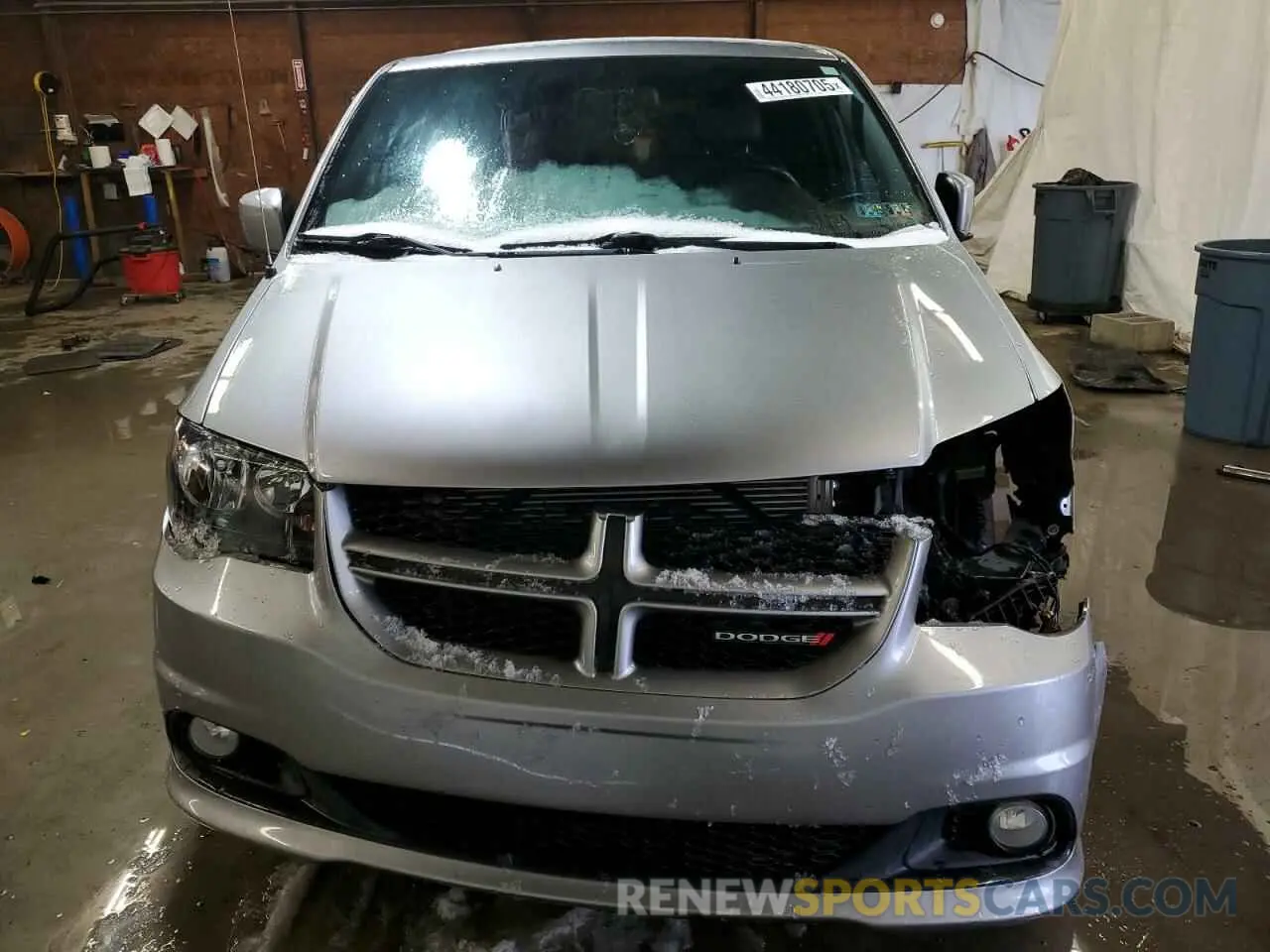 5 fotografías del automóvil dañado 2C4RDGEG3KR529493 DODGE CARAVAN 2019
