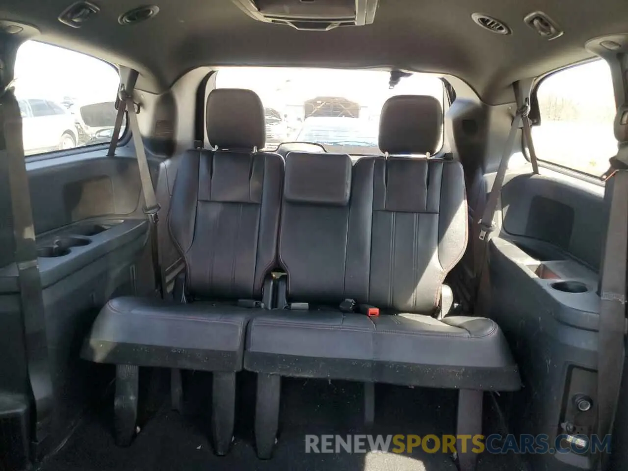 10 fotografías del automóvil dañado 2C4RDGEG3KR538291 DODGE CARAVAN 2019