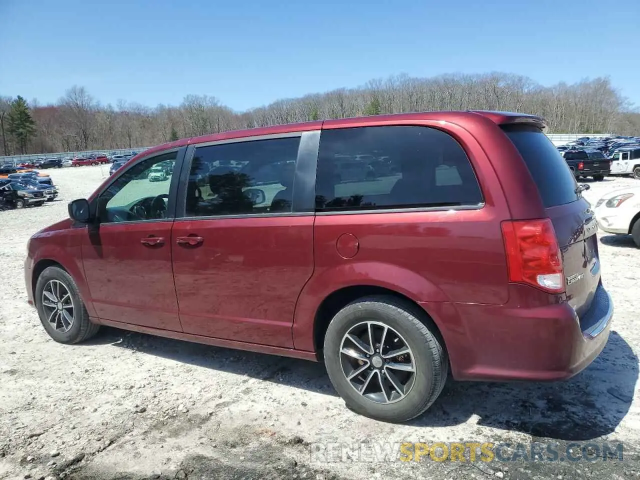 2 fotografías del automóvil dañado 2C4RDGEG3KR538291 DODGE CARAVAN 2019