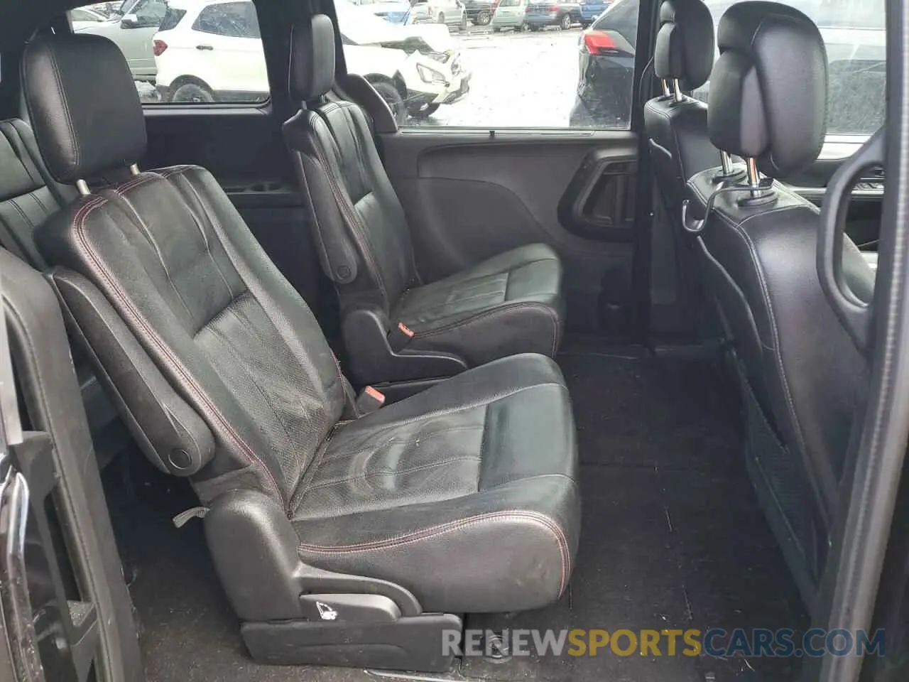 11 fotografías del automóvil dañado 2C4RDGEG3KR743769 DODGE CARAVAN 2019