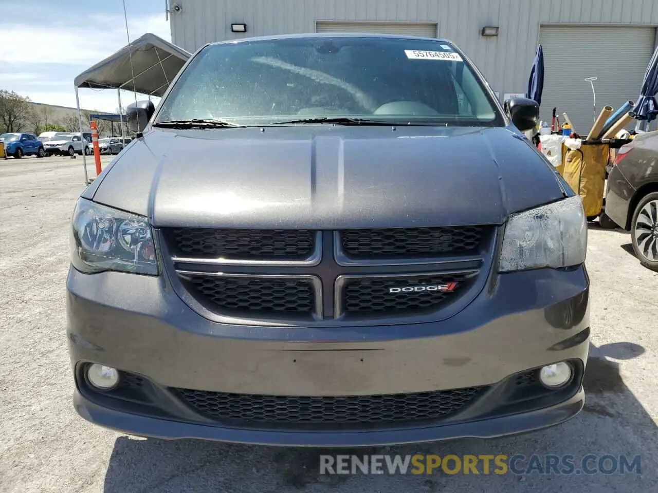 5 fotografías del automóvil dañado 2C4RDGEG4KR536257 DODGE CARAVAN 2019