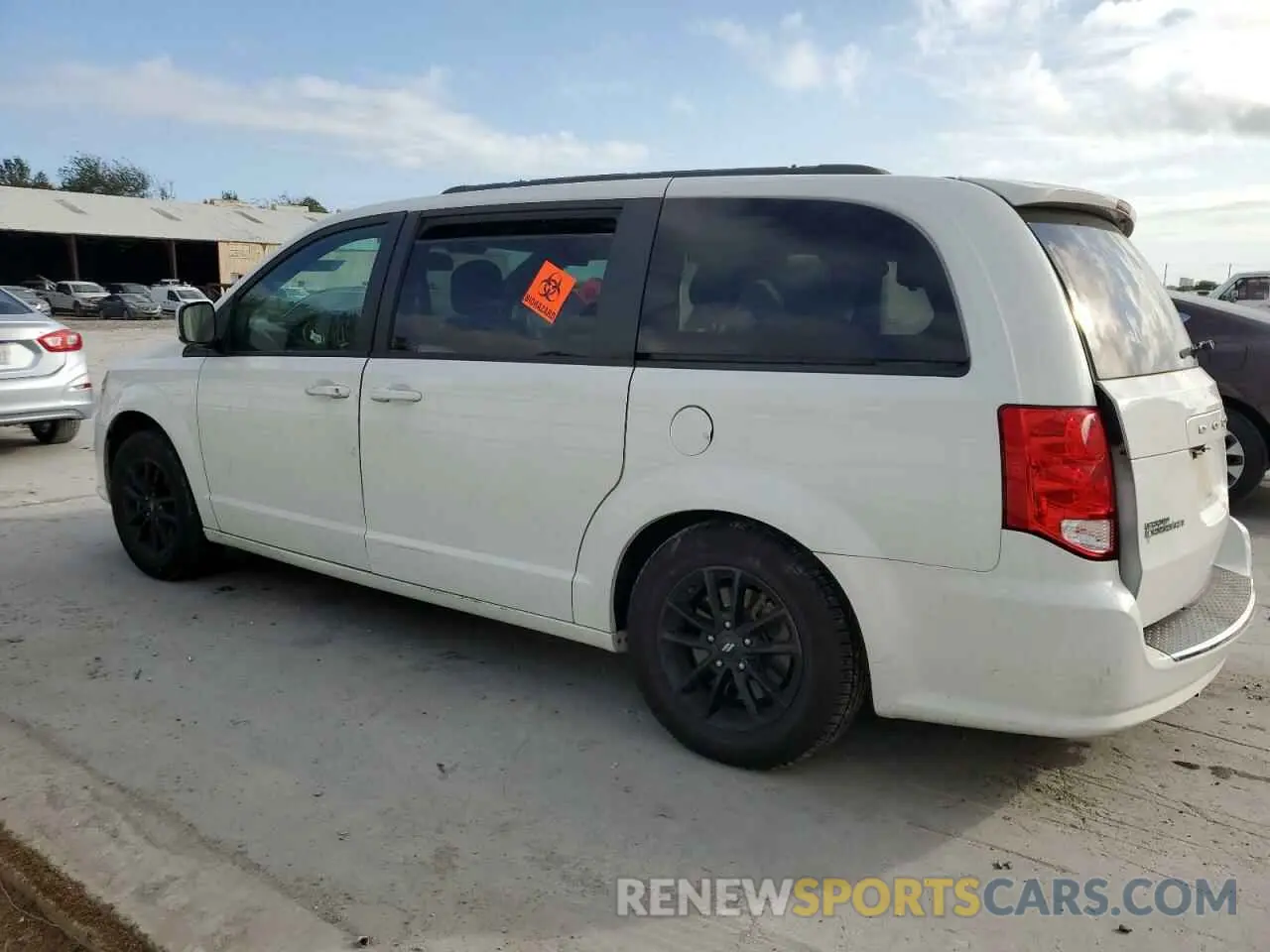 2 fotografías del automóvil dañado 2C4RDGEG4KR690709 DODGE CARAVAN 2019
