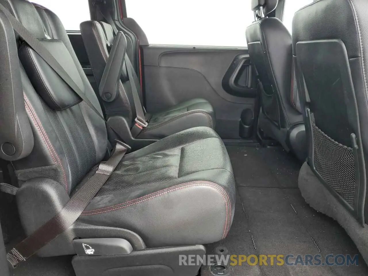 11 fotografías del automóvil dañado 2C4RDGEG5KR536445 DODGE CARAVAN 2019