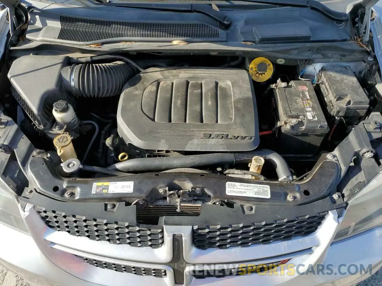 12 fotografías del automóvil dañado 2C4RDGEG5KR617980 DODGE CARAVAN 2019