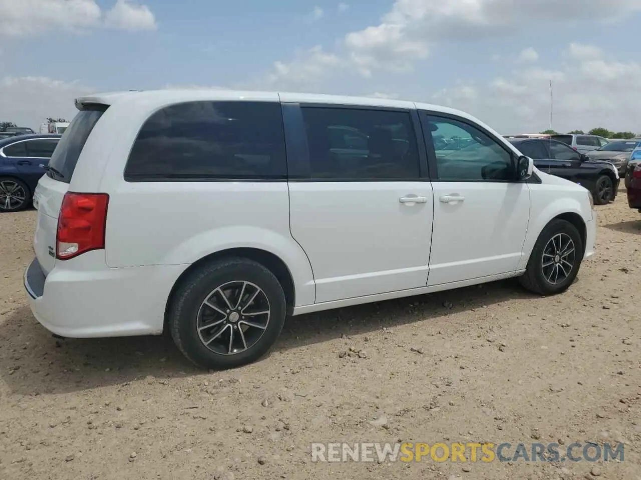3 fotografías del automóvil dañado 2C4RDGEG5KR641020 DODGE CARAVAN 2019