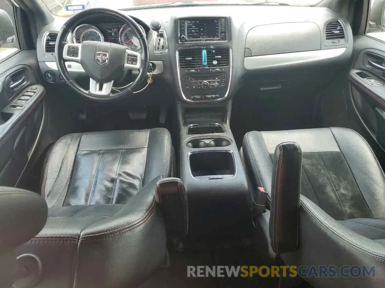 8 fotografías del automóvil dañado 2C4RDGEG5KR641020 DODGE CARAVAN 2019