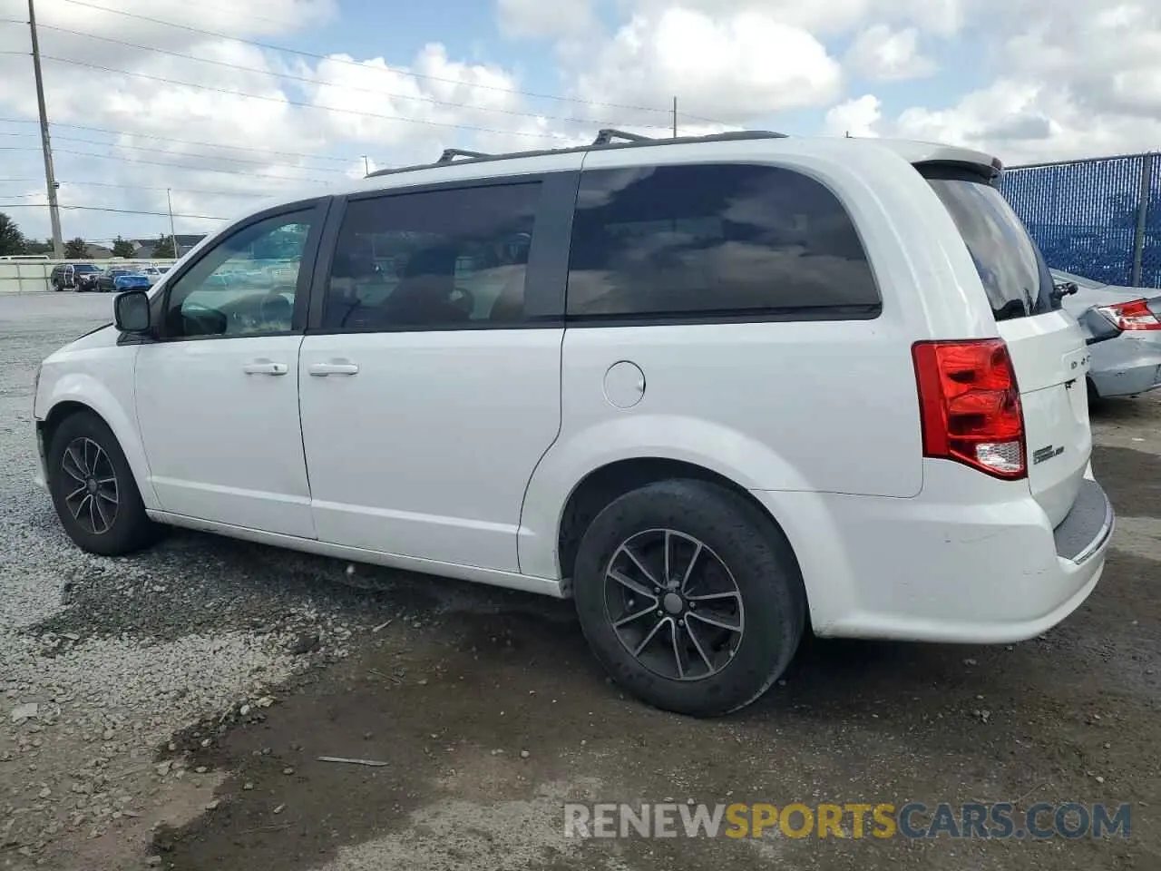 2 fotografías del automóvil dañado 2C4RDGEG5KR750156 DODGE CARAVAN 2019
