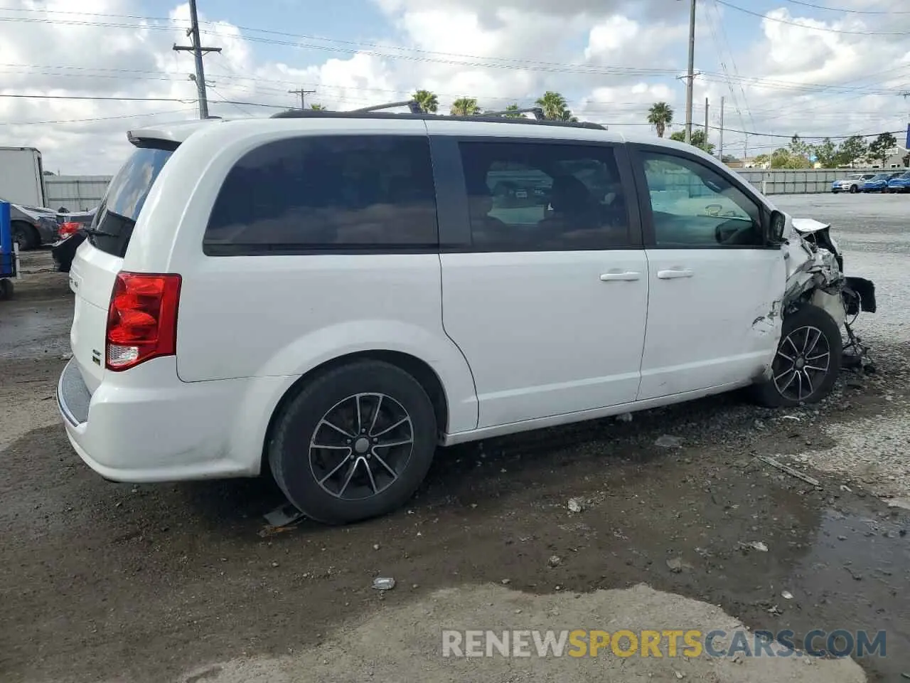 3 fotografías del automóvil dañado 2C4RDGEG5KR750156 DODGE CARAVAN 2019