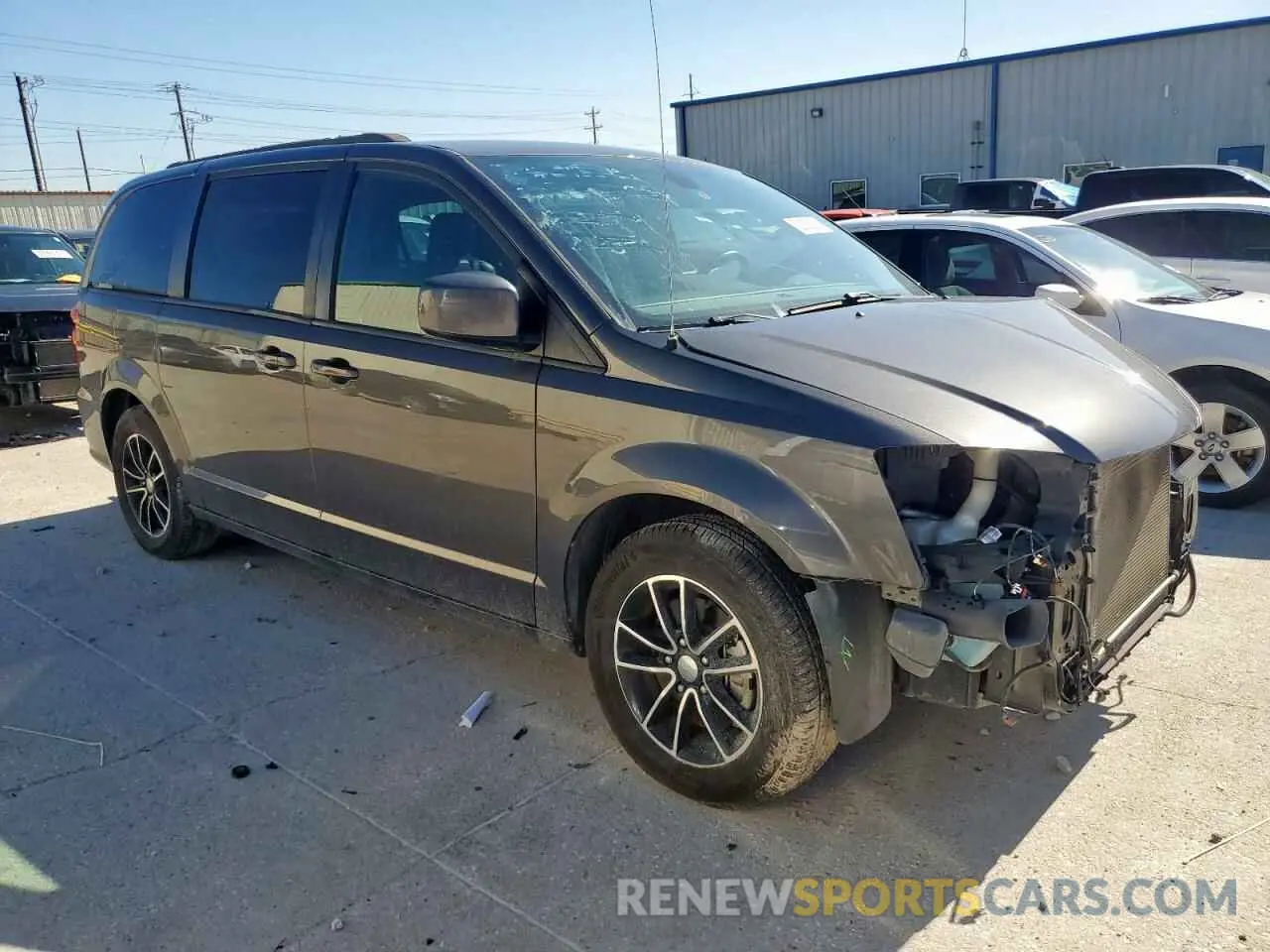 4 fotografías del automóvil dañado 2C4RDGEG6KR600654 DODGE CARAVAN 2019