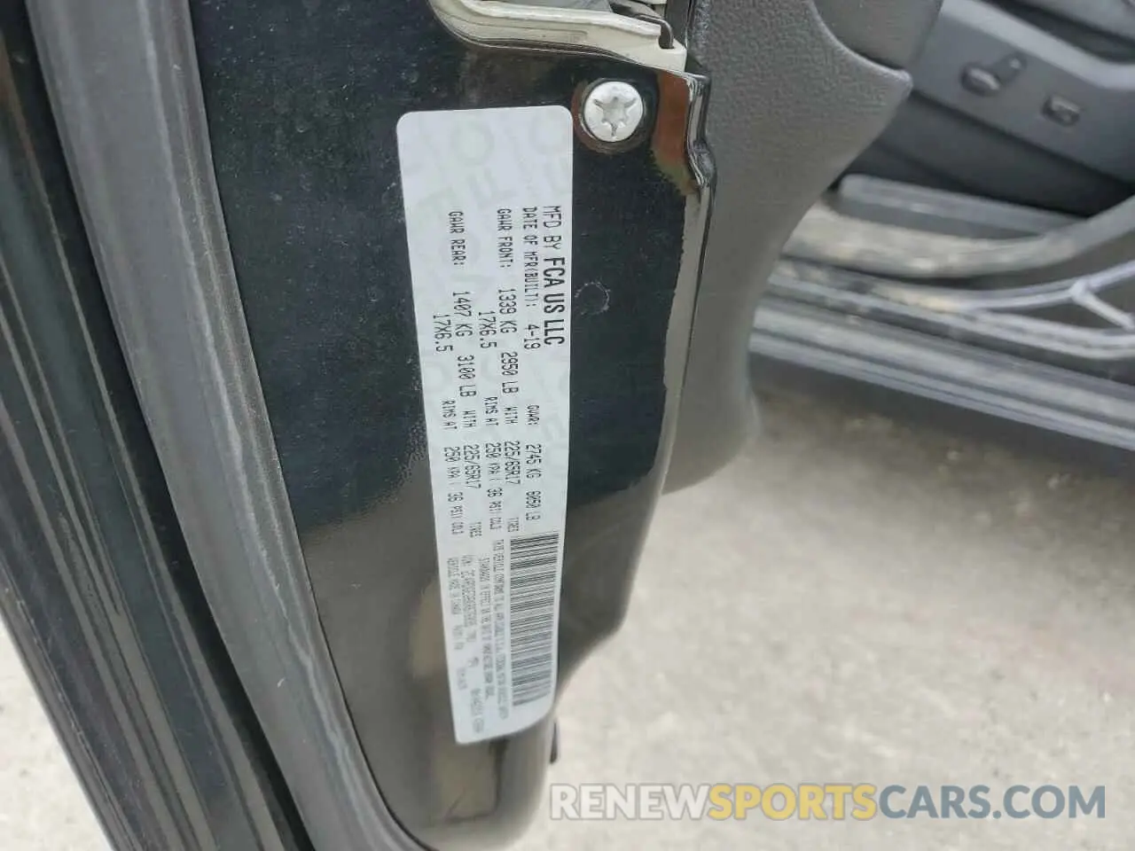 13 fotografías del automóvil dañado 2C4RDGEG6KR676035 DODGE CARAVAN 2019