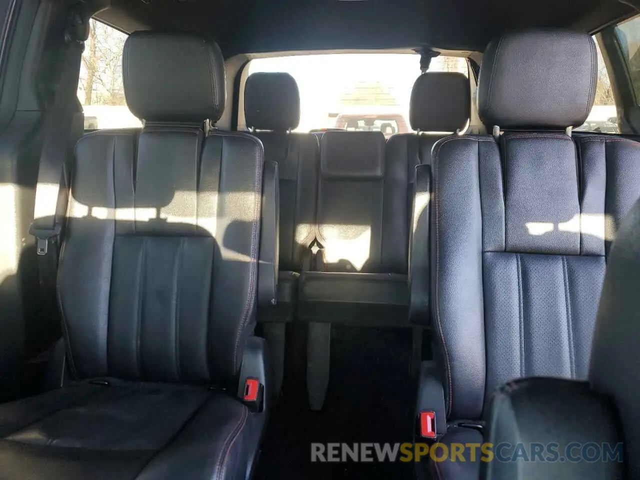 10 fotografías del automóvil dañado 2C4RDGEG6KR744558 DODGE CARAVAN 2019