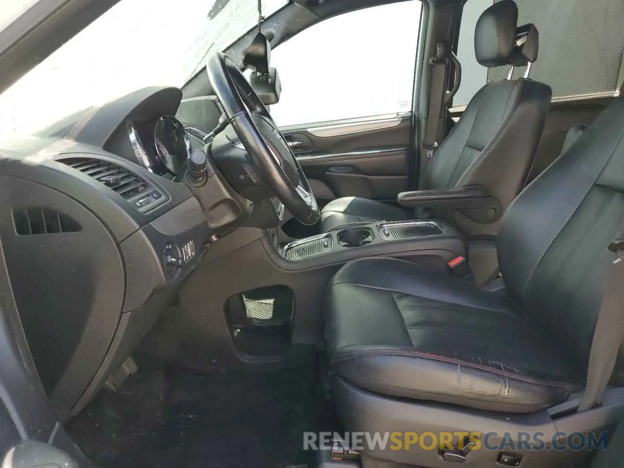 7 fotografías del automóvil dañado 2C4RDGEG6KR769945 DODGE CARAVAN 2019