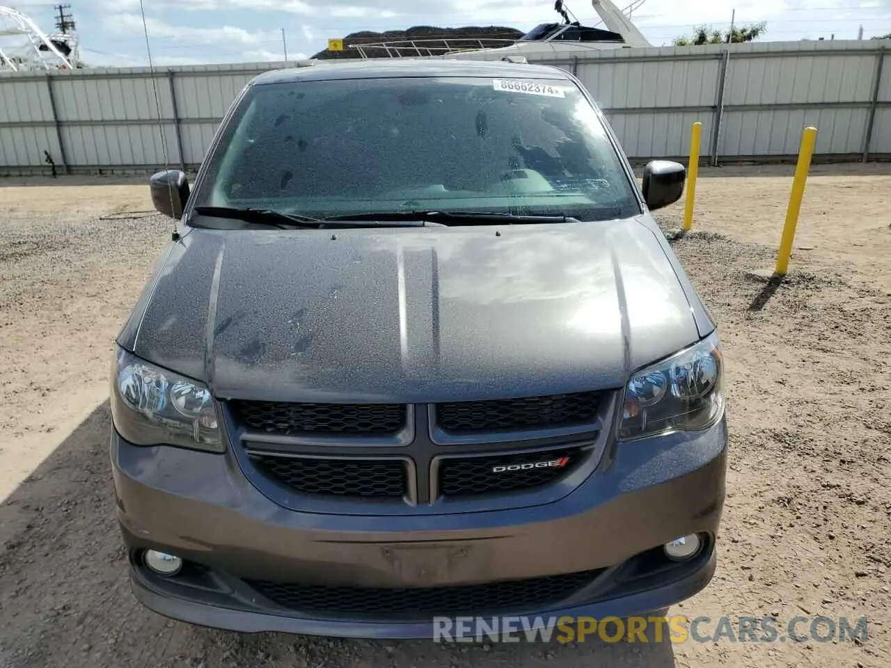 5 fotografías del automóvil dañado 2C4RDGEG7KR660538 DODGE CARAVAN 2019