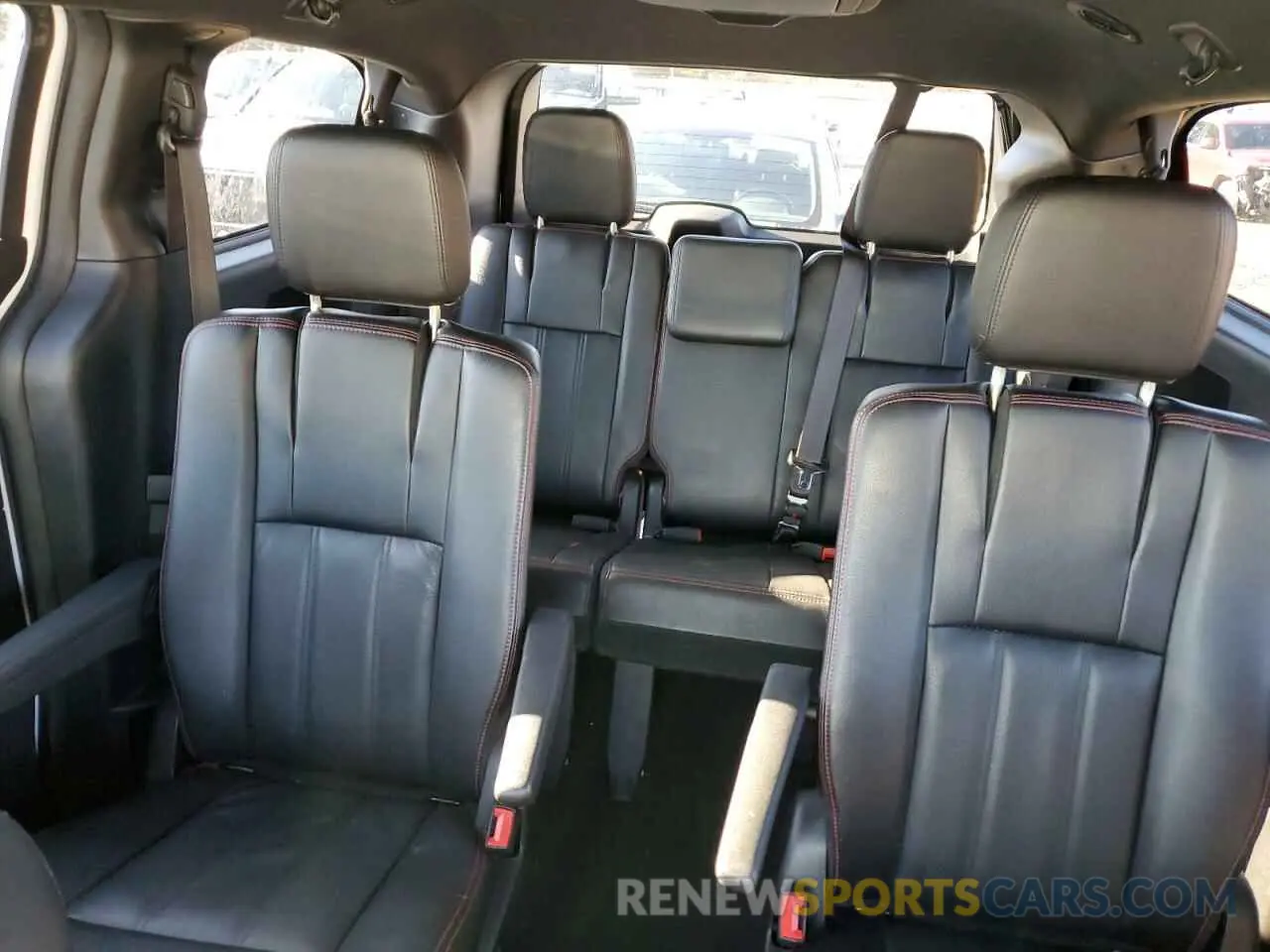 10 fotografías del automóvil dañado 2C4RDGEG8KR519204 DODGE CARAVAN 2019