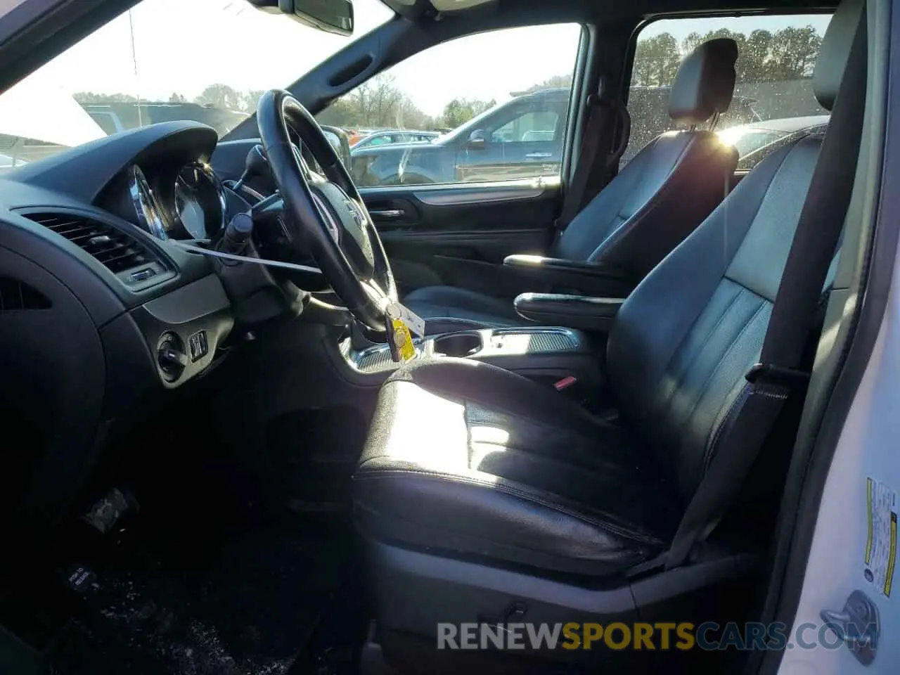 7 fotografías del automóvil dañado 2C4RDGEG8KR519204 DODGE CARAVAN 2019