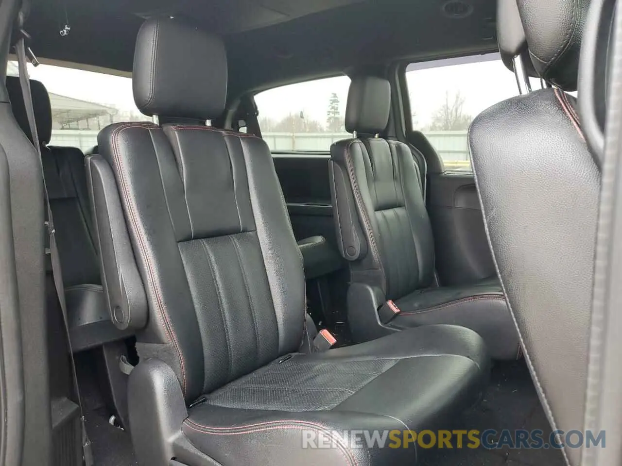 11 fotografías del automóvil dañado 2C4RDGEG8KR671483 DODGE CARAVAN 2019
