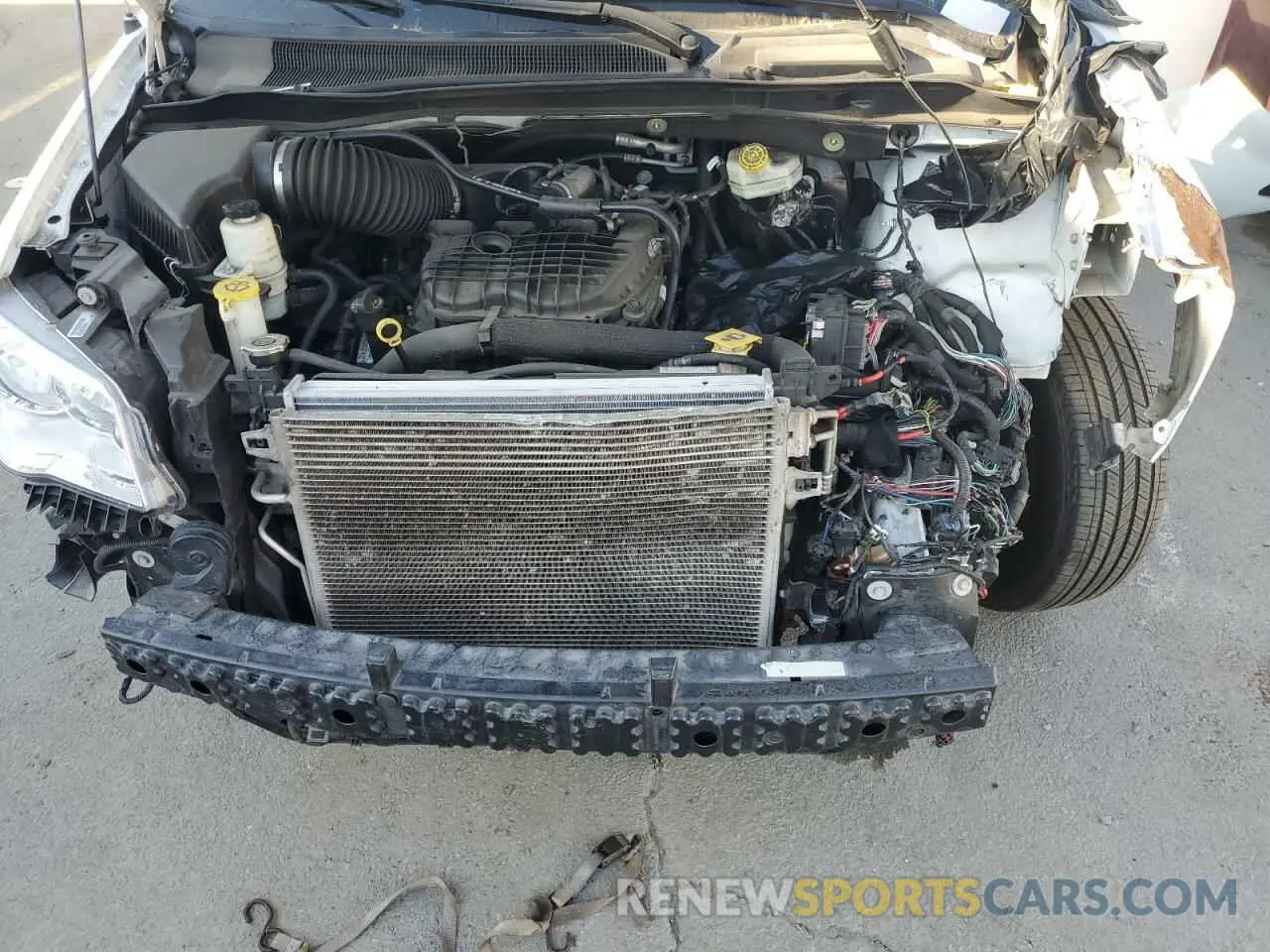 12 fotografías del automóvil dañado 2C4RDGEG8KR717815 DODGE CARAVAN 2019