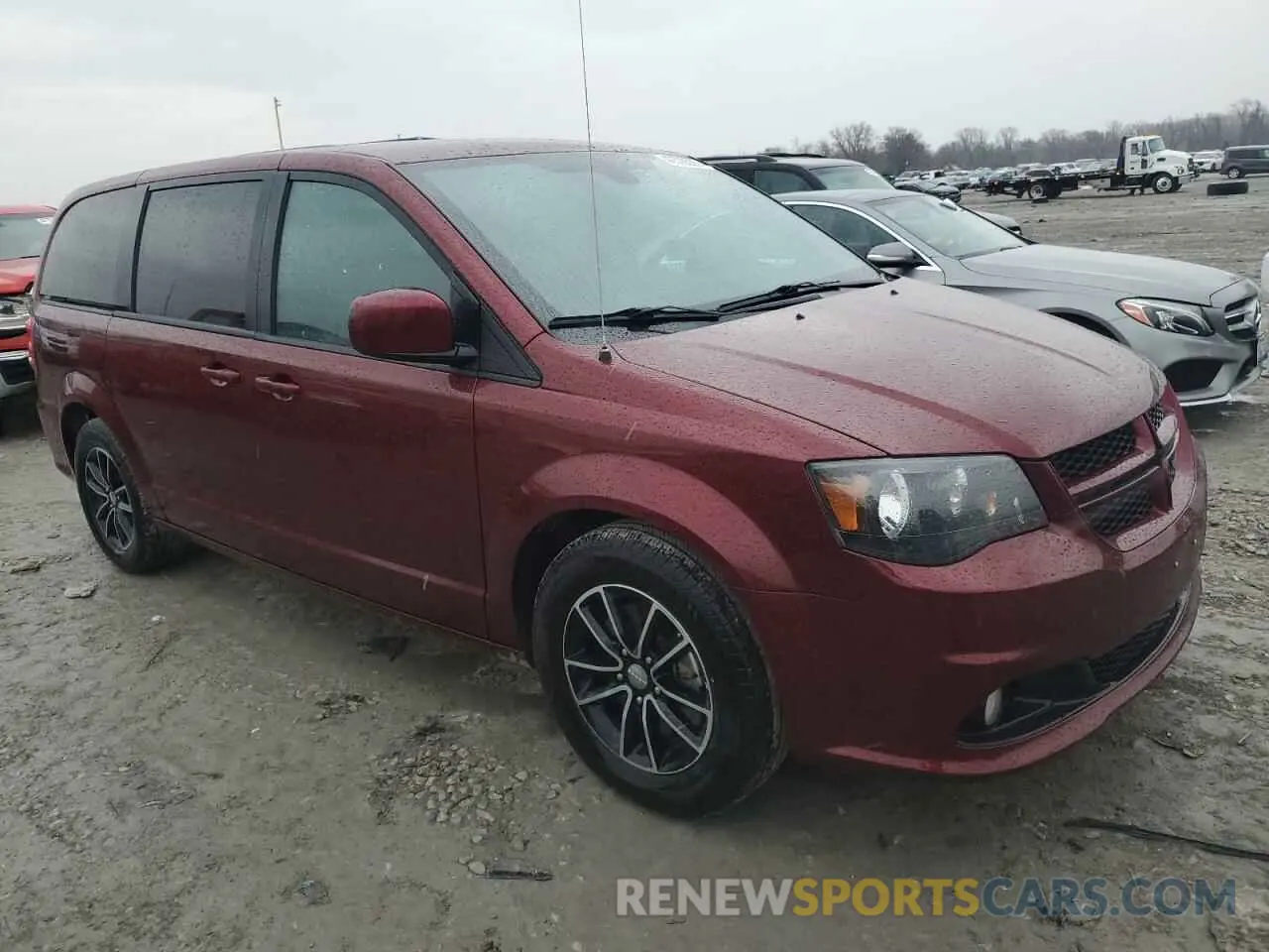 4 fotografías del automóvil dañado 2C4RDGEG9KR529594 DODGE CARAVAN 2019