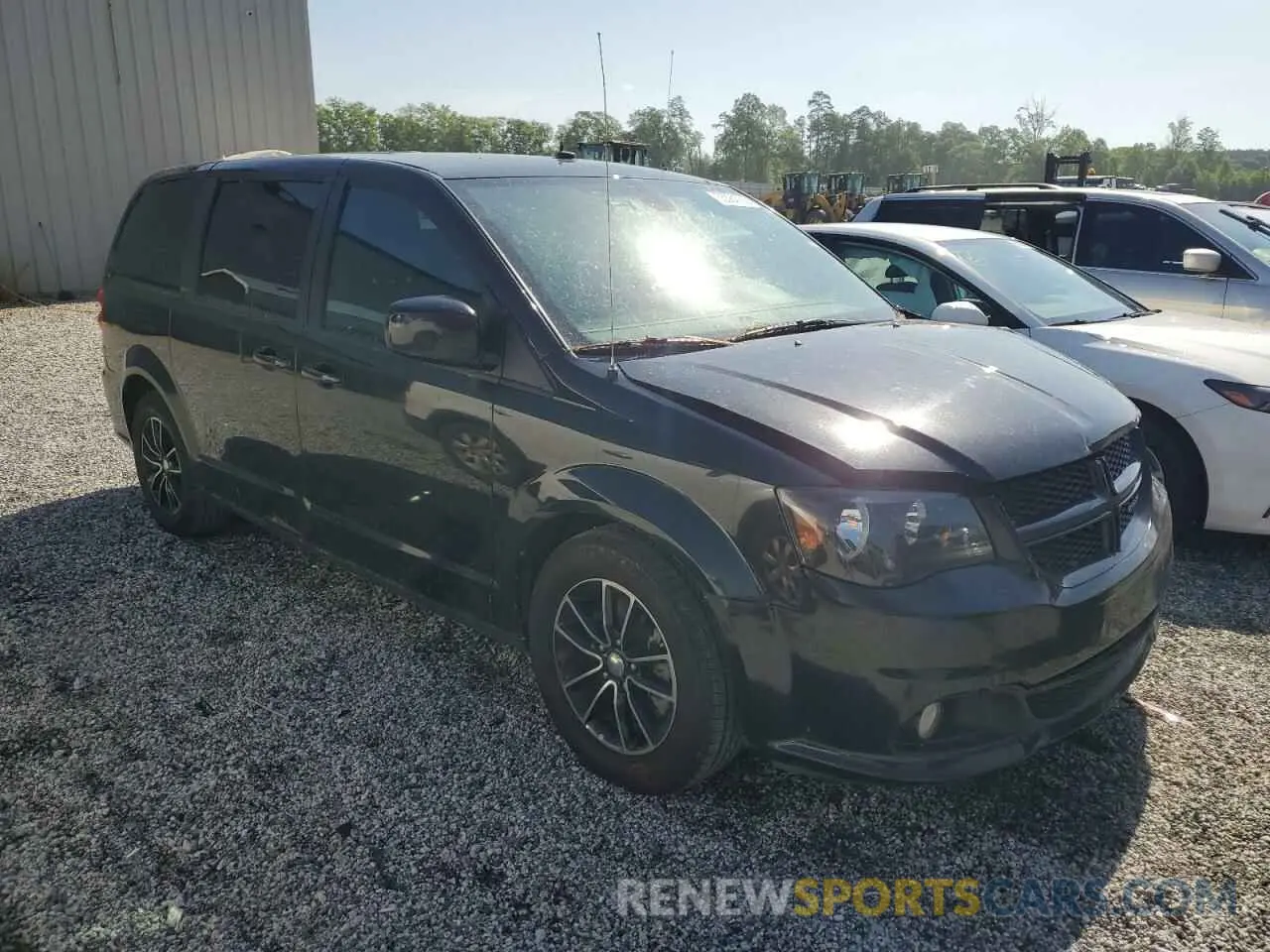 4 fotografías del automóvil dañado 2C4RDGEG9KR538148 DODGE CARAVAN 2019