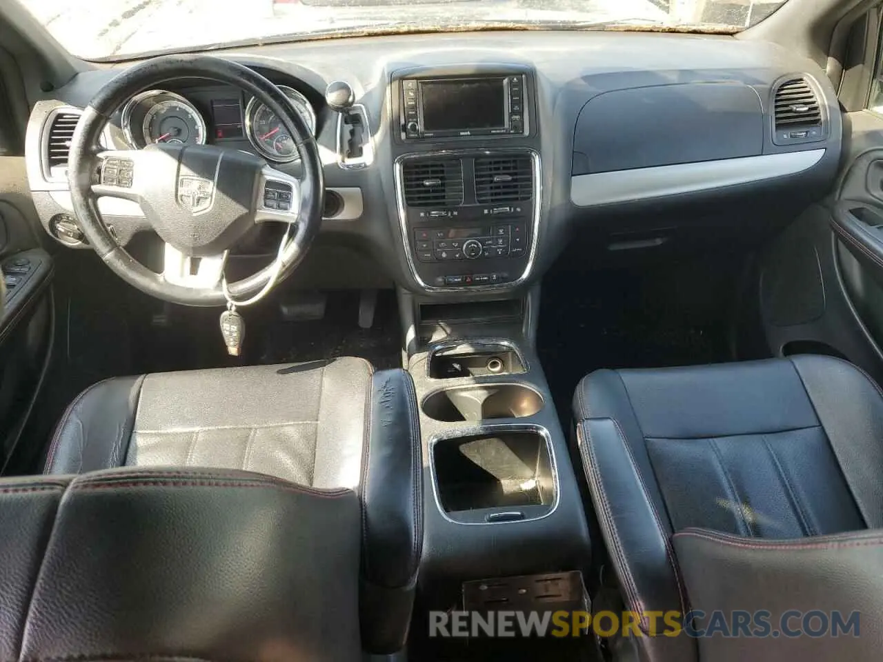 8 fotografías del automóvil dañado 2C4RDGEG9KR538148 DODGE CARAVAN 2019