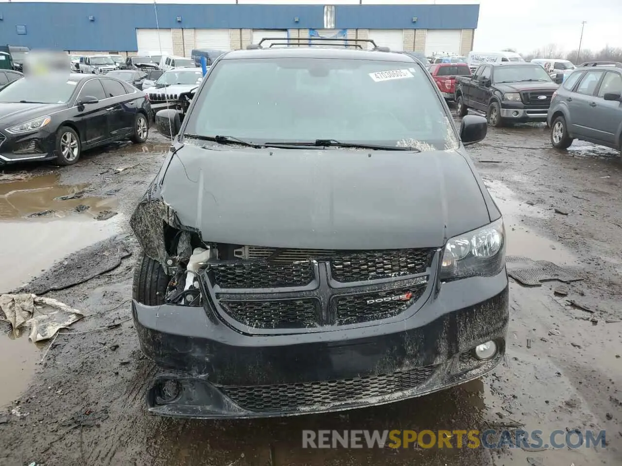 5 fotografías del automóvil dañado 2C4RDGEG9KR690558 DODGE CARAVAN 2019