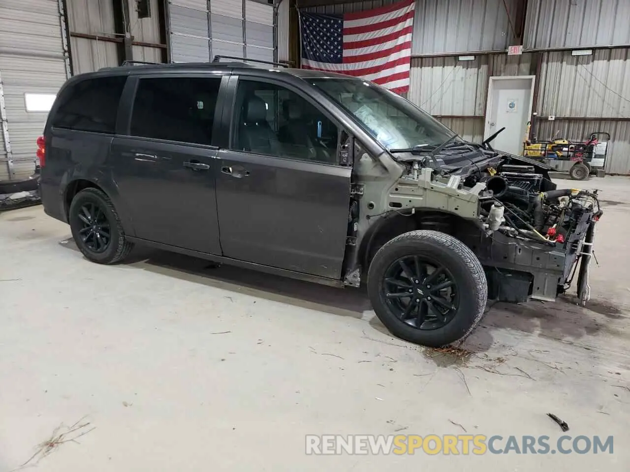 4 fotografías del automóvil dañado 2C4RDGEG9KR694822 DODGE CARAVAN 2019