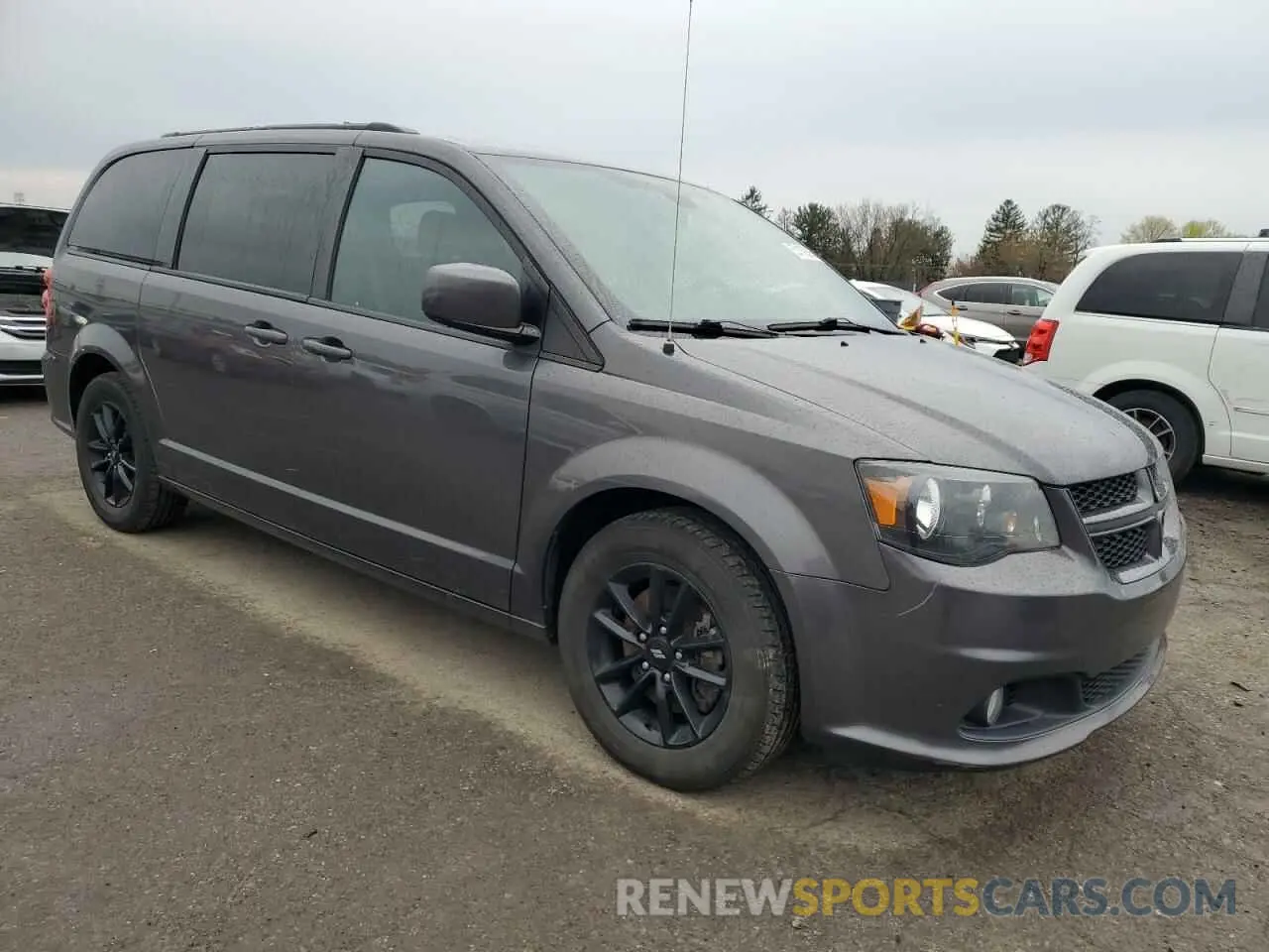 4 fotografías del automóvil dañado 2C4RDGEG9KR723784 DODGE CARAVAN 2019
