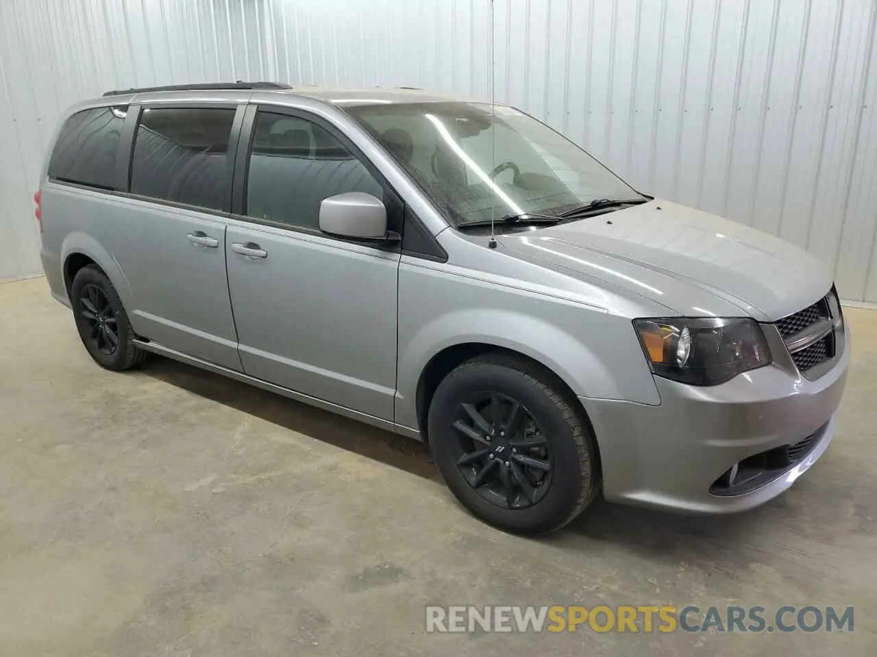 4 fotografías del automóvil dañado 2C4RDGEG9KR739757 DODGE CARAVAN 2019