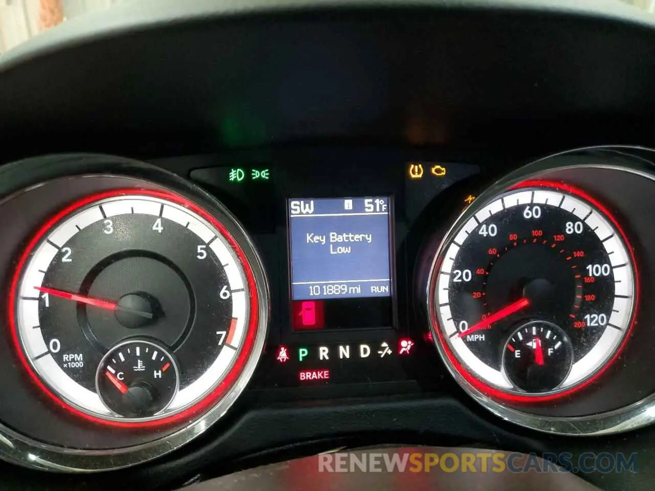 9 fotografías del automóvil dañado 2C4RDGEG9KR739757 DODGE CARAVAN 2019