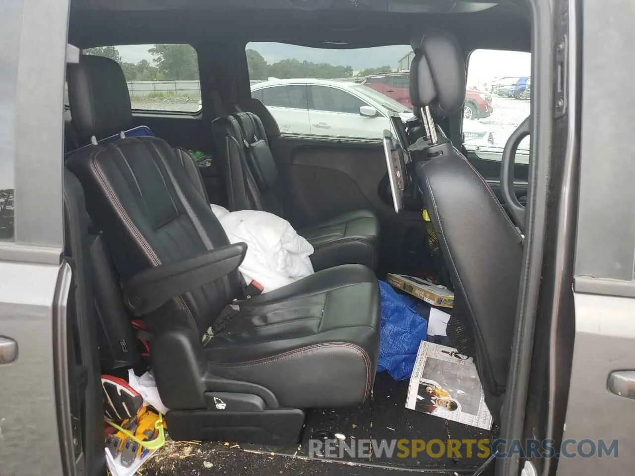 11 fotografías del automóvil dañado 2C4RDGEGXKR534545 DODGE CARAVAN 2019