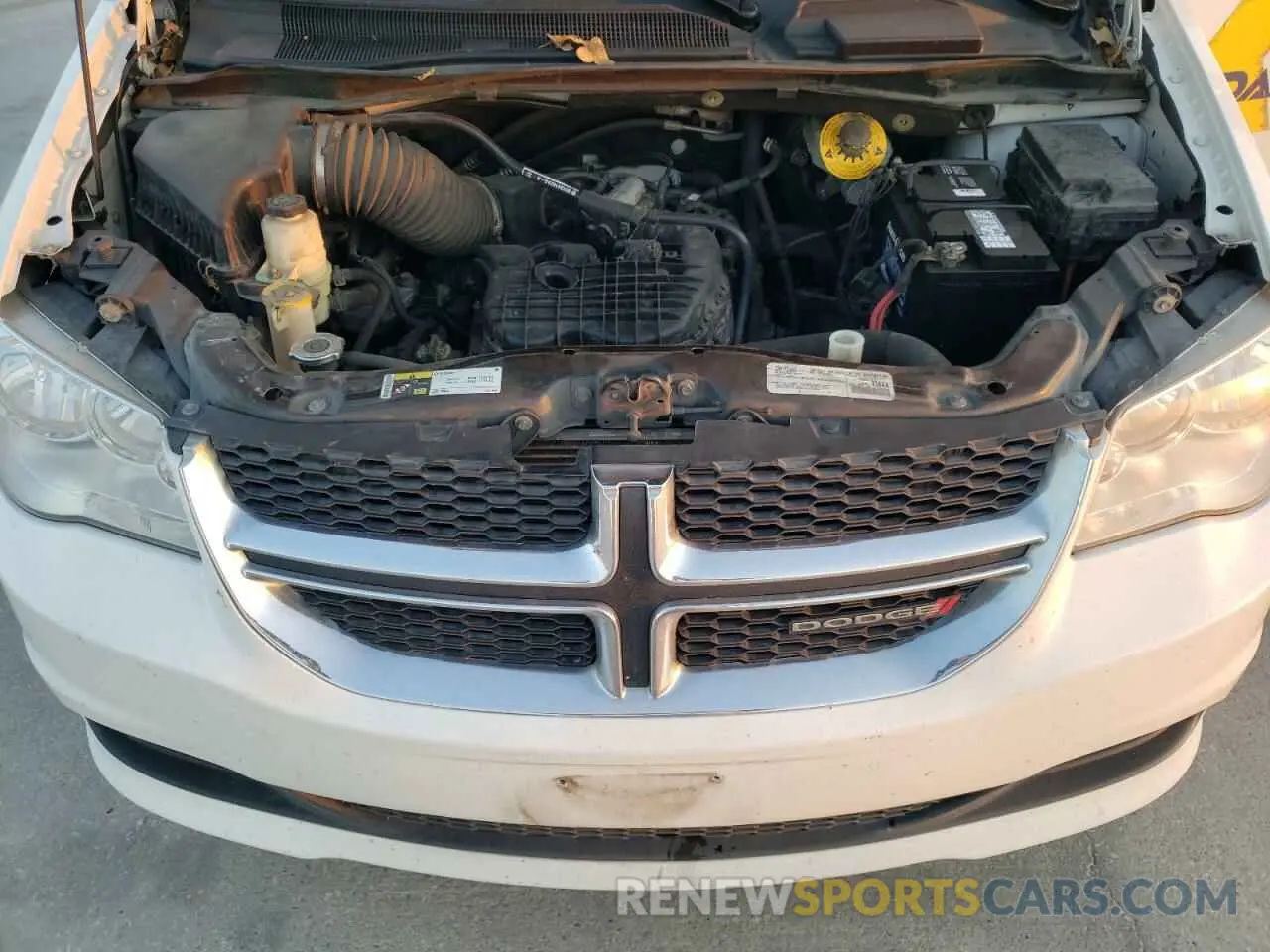 12 fotografías del automóvil dañado 2C7WDGBG1KR699720 DODGE CARAVAN 2019