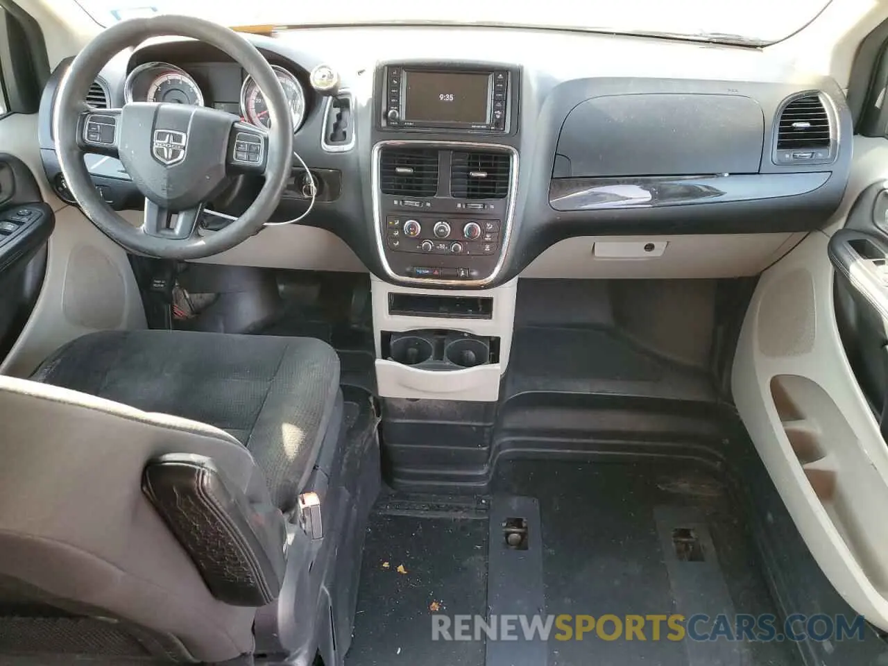 8 fotografías del automóvil dañado 2C7WDGBG4KR699730 DODGE CARAVAN 2019