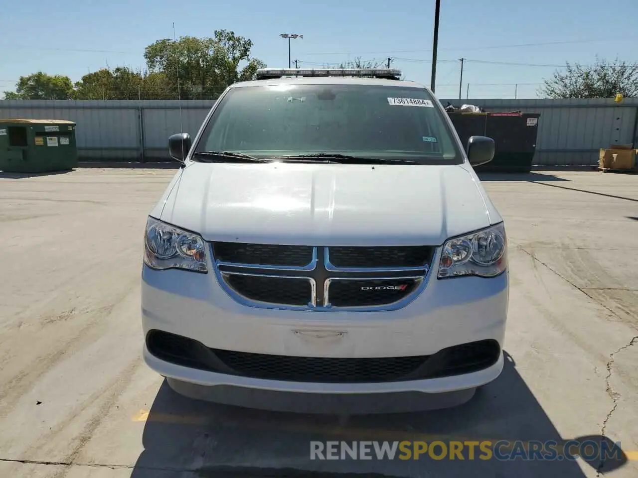 5 fotografías del automóvil dañado 2C7WDGBG4KR745203 DODGE CARAVAN 2019