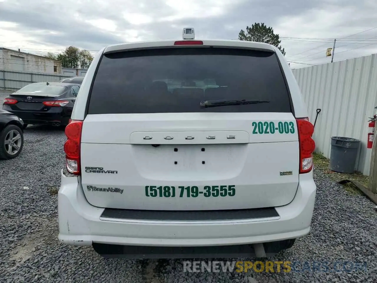 6 fotografías del automóvil dañado 2C7WDGBG6KR808382 DODGE CARAVAN 2019