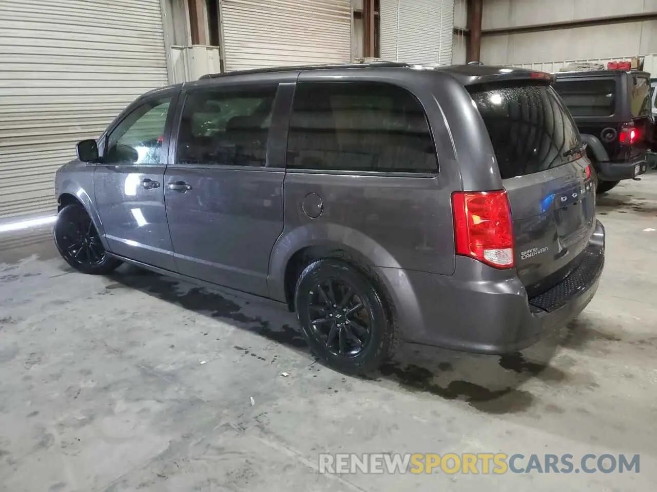 2 fotografías del automóvil dañado 2C4RDGBG1LR239114 DODGE CARAVAN 2020