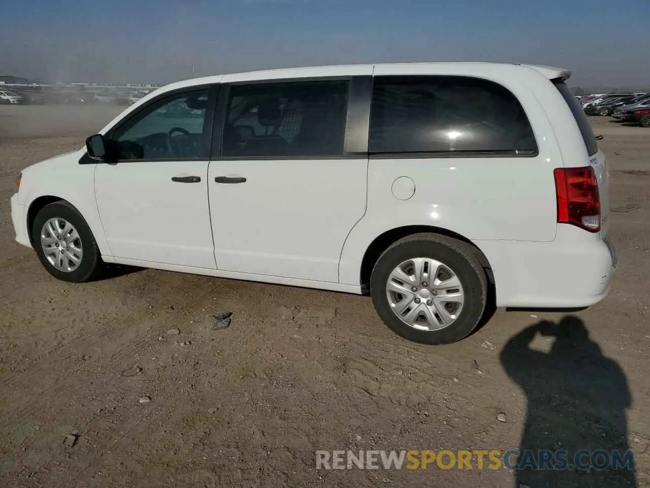 2 fotografías del automóvil dañado 2C4RDGBG3LR155912 DODGE CARAVAN 2020