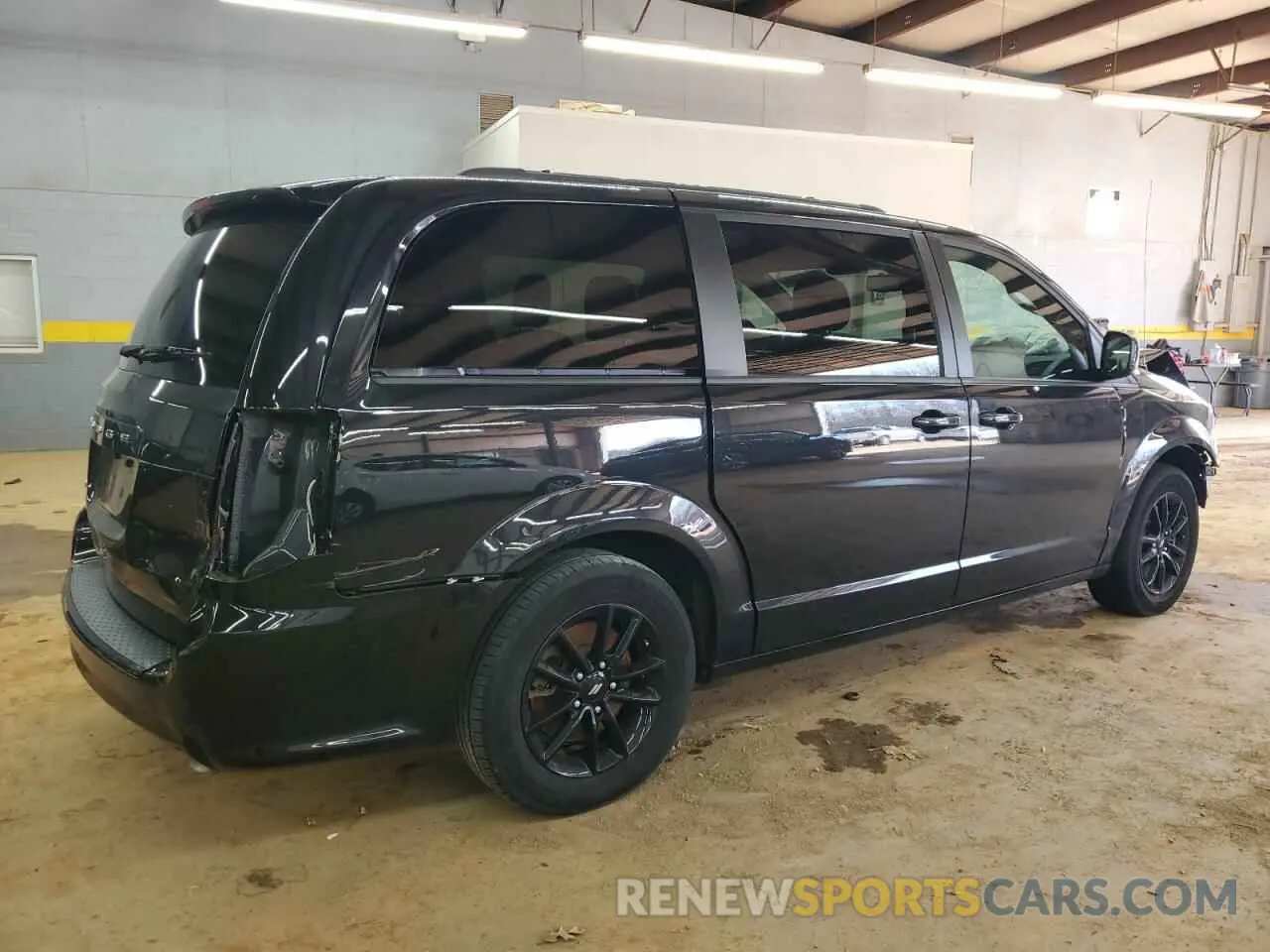 3 fotografías del automóvil dañado 2C4RDGBG3LR246632 DODGE CARAVAN 2020