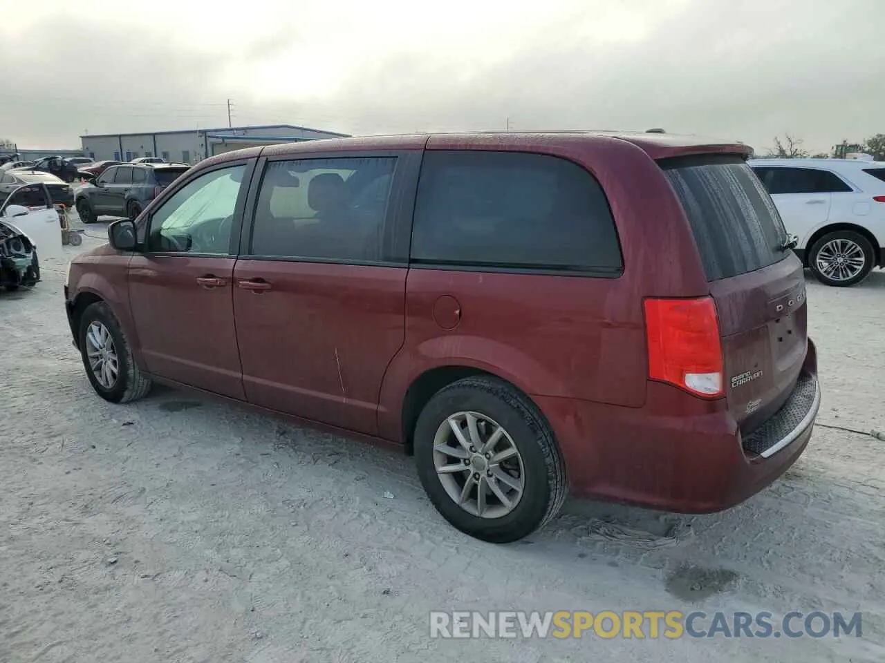 2 fotografías del automóvil dañado 2C4RDGBG3LR255749 DODGE CARAVAN 2020