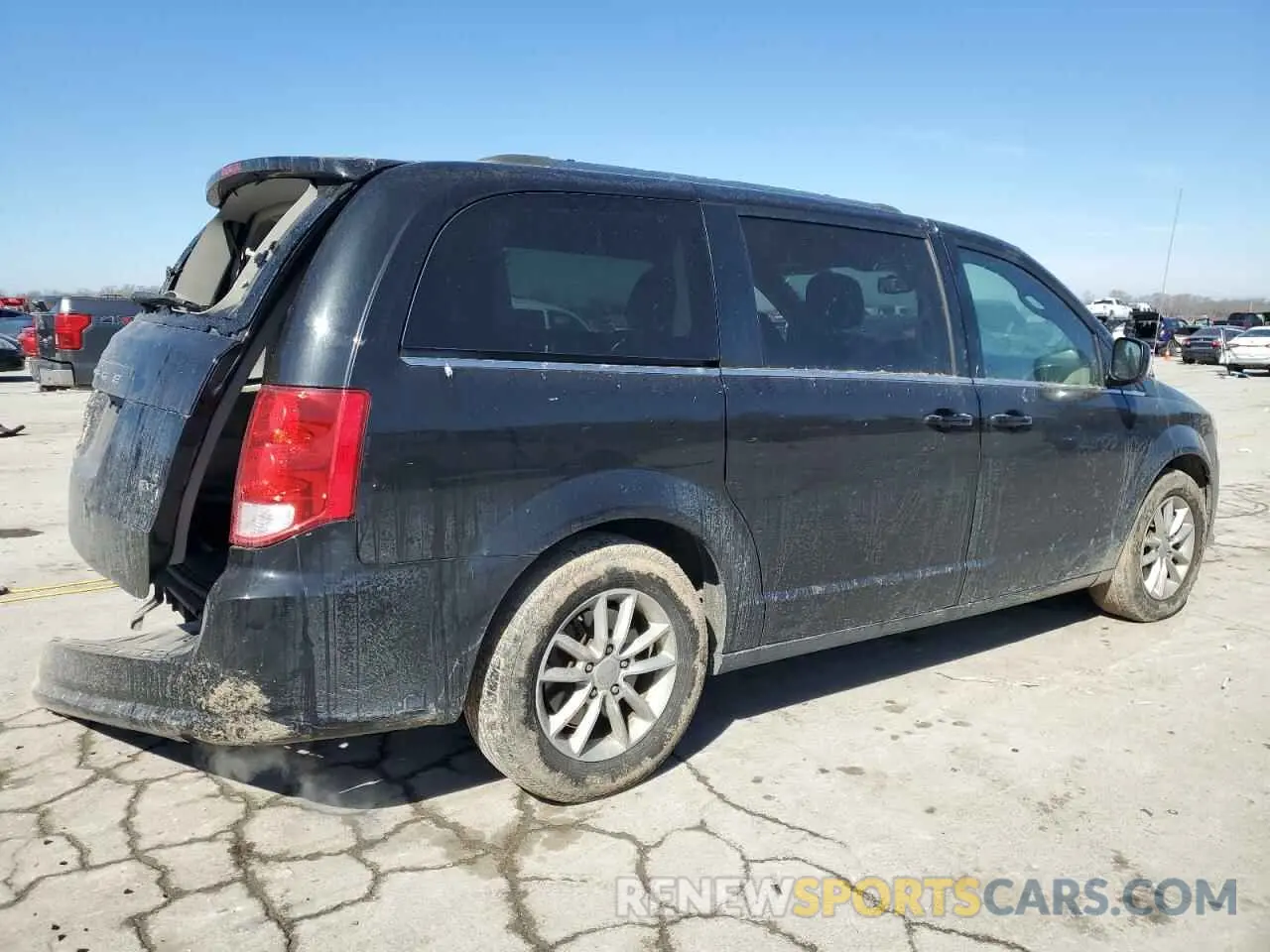 3 fotografías del automóvil dañado 2C4RDGCG5LR179868 DODGE CARAVAN 2020