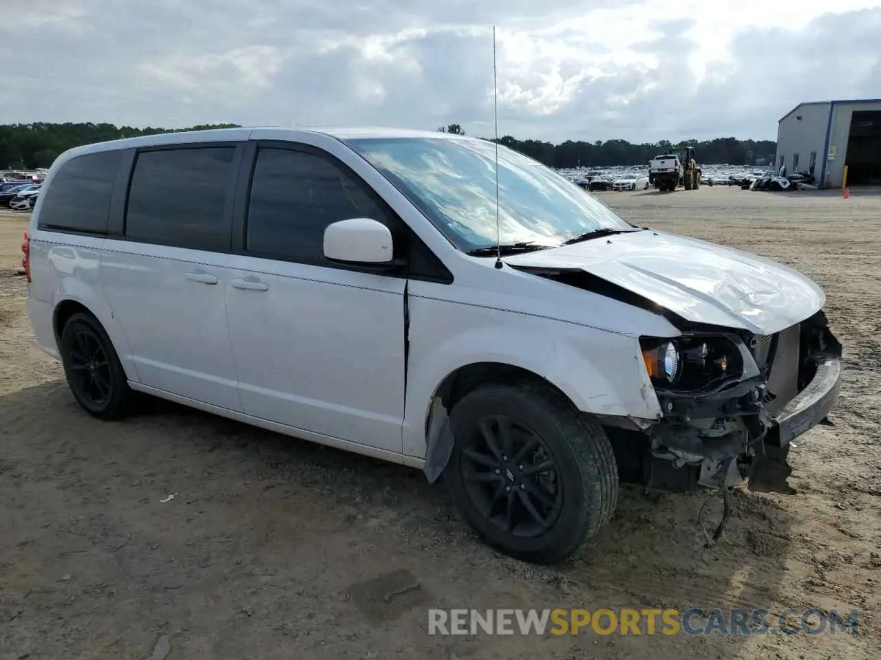 4 fotografías del automóvil dañado 2C4RDGEG1LR187799 DODGE CARAVAN 2020