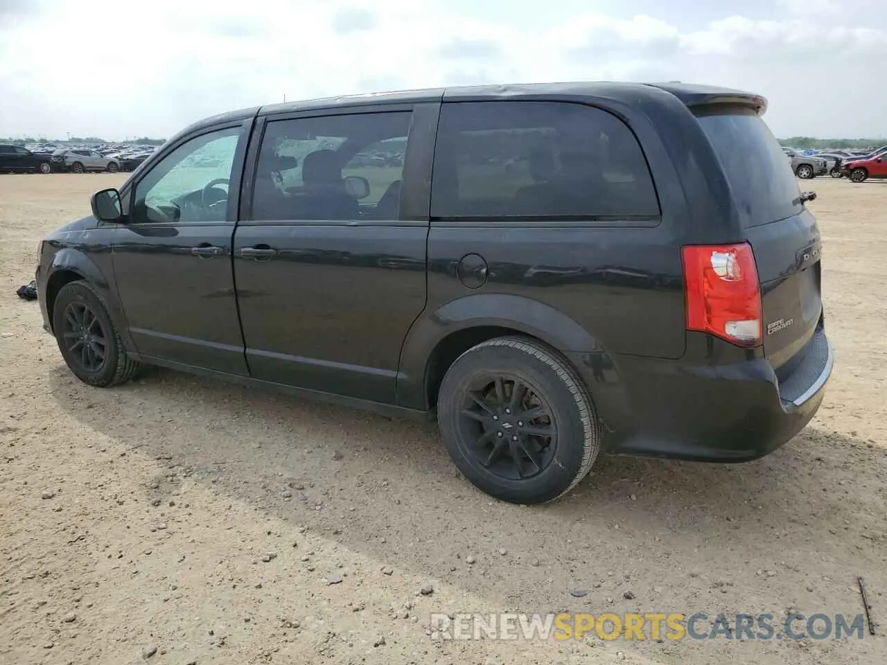 2 fotografías del automóvil dañado 2C4RDGEG3LR188226 DODGE CARAVAN 2020