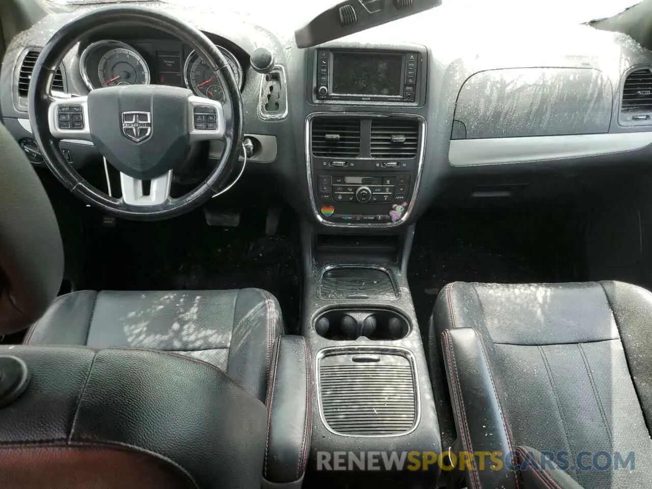 8 fotografías del automóvil dañado 2C4RDGEG3LR188226 DODGE CARAVAN 2020