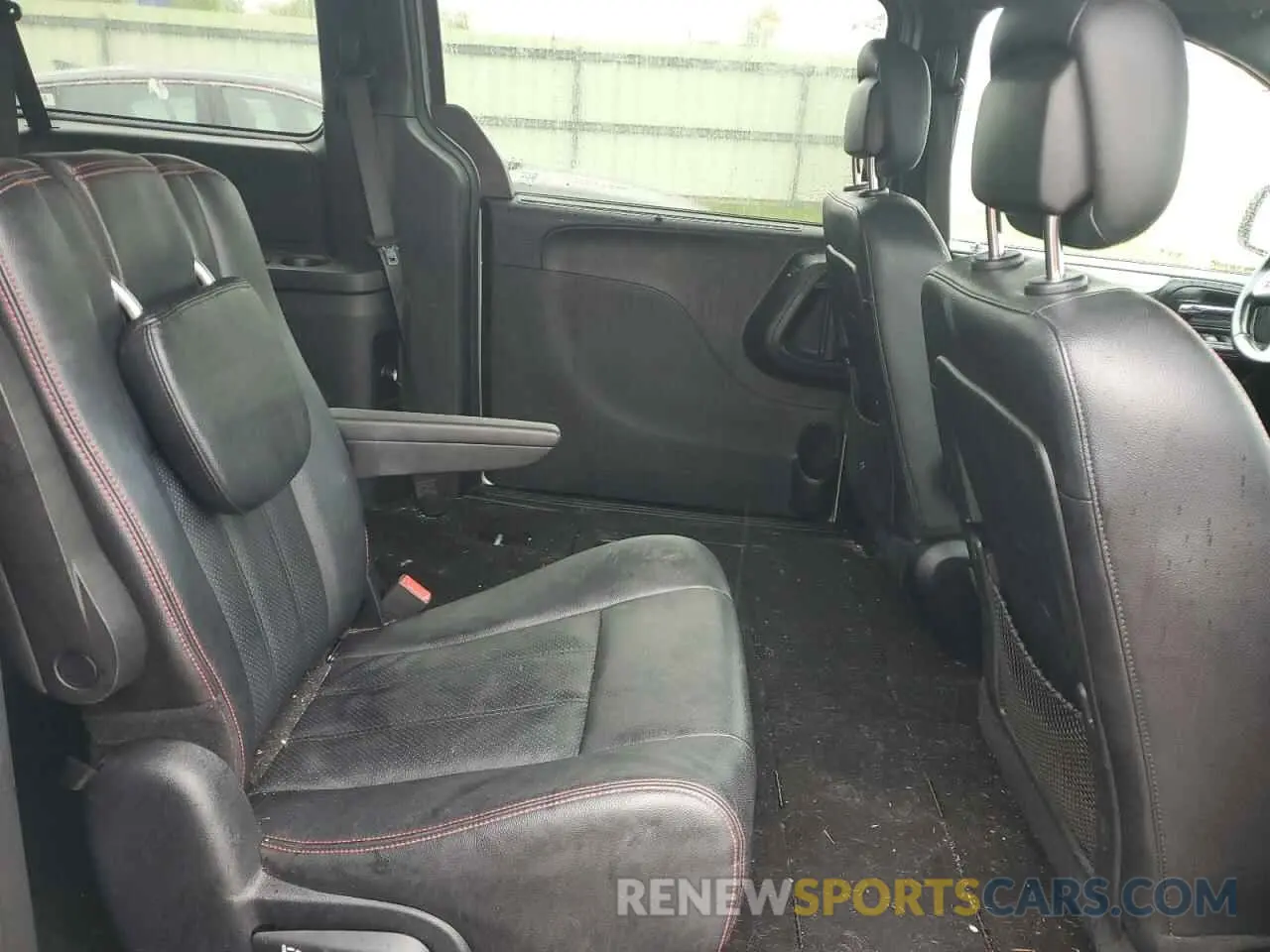 11 fotografías del automóvil dañado 2C4RDGEG4LR160046 DODGE CARAVAN 2020