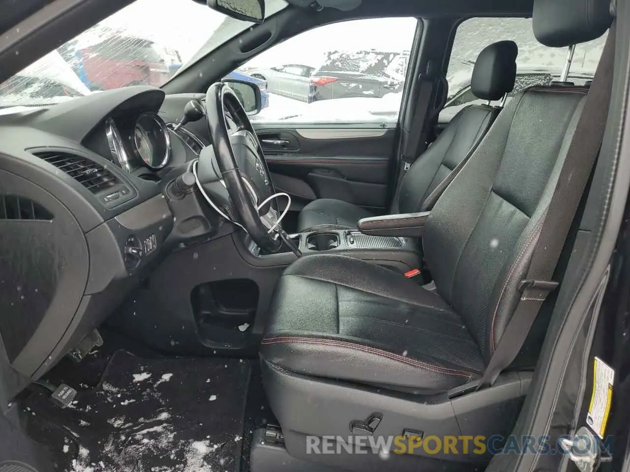 7 fotografías del automóvil dañado 2C4RDGEG7LR204427 DODGE CARAVAN 2020
