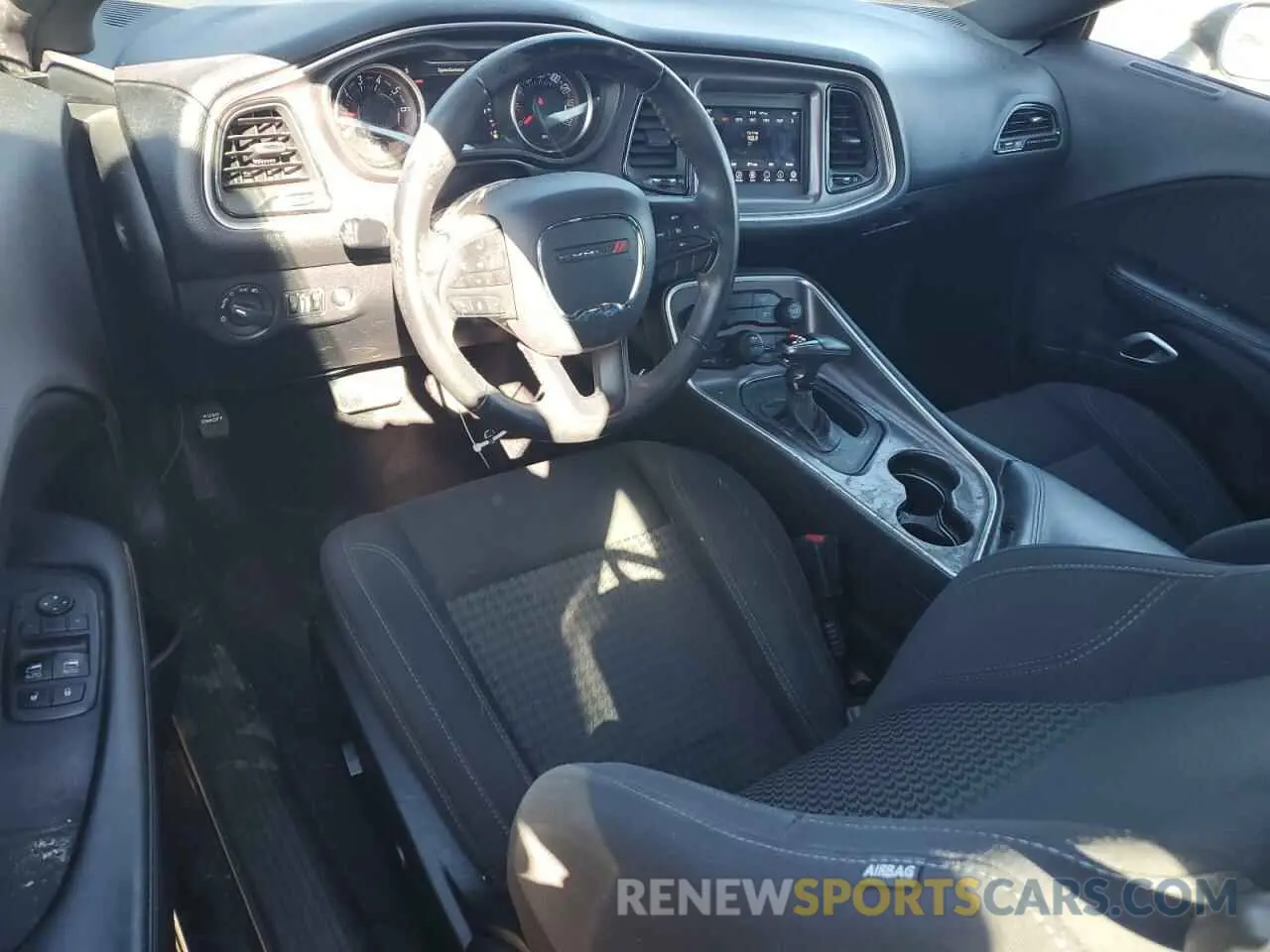 8 fotografías del automóvil dañado 2C3CDZAG0KH563604 DODGE CHALLENGER 2019