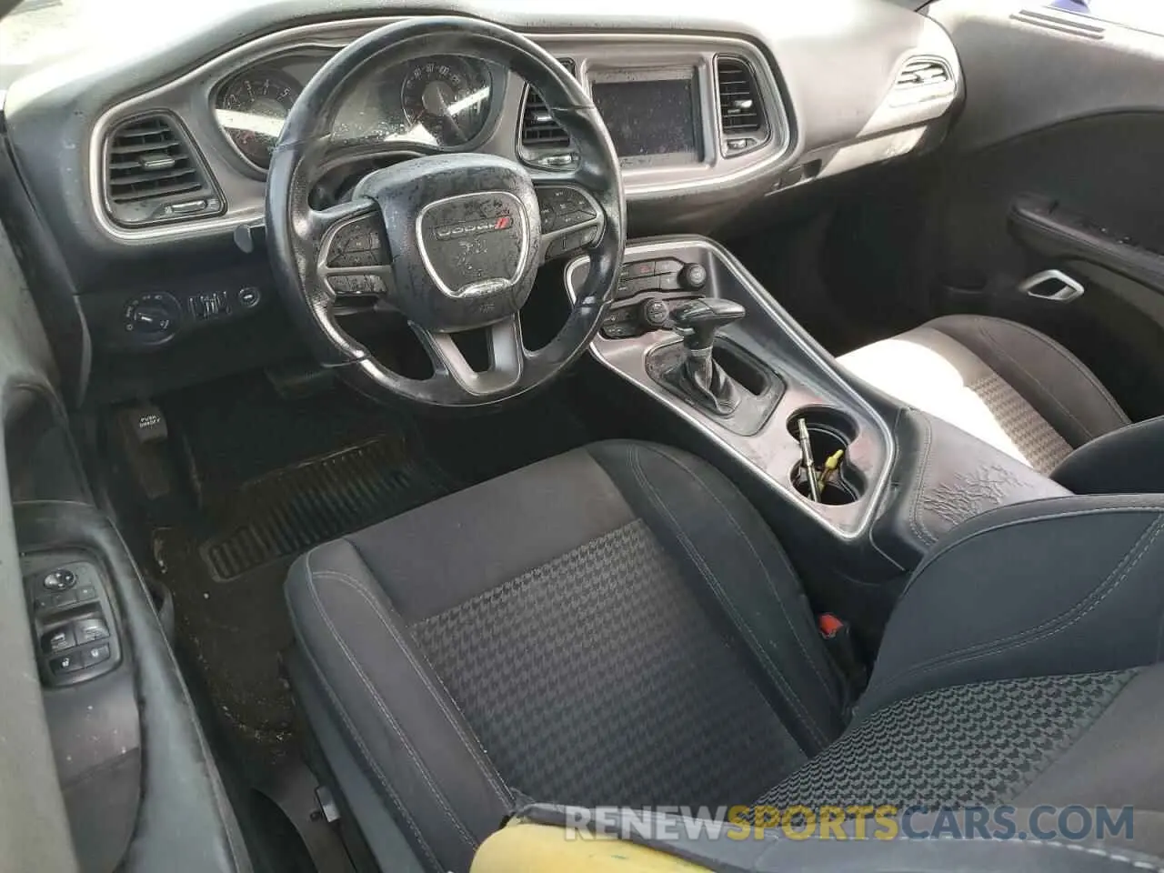 8 fotografías del automóvil dañado 2C3CDZAG0KH574702 DODGE CHALLENGER 2019